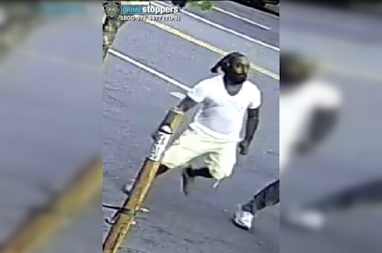 Harlem 125th Street Beatdown: Cops Hunt Trio After Evening Stabbing