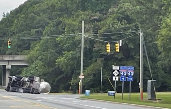 Hazmat Chaos As Overturned Rig Shuts I-40 West Near NC 24 In Duplin County