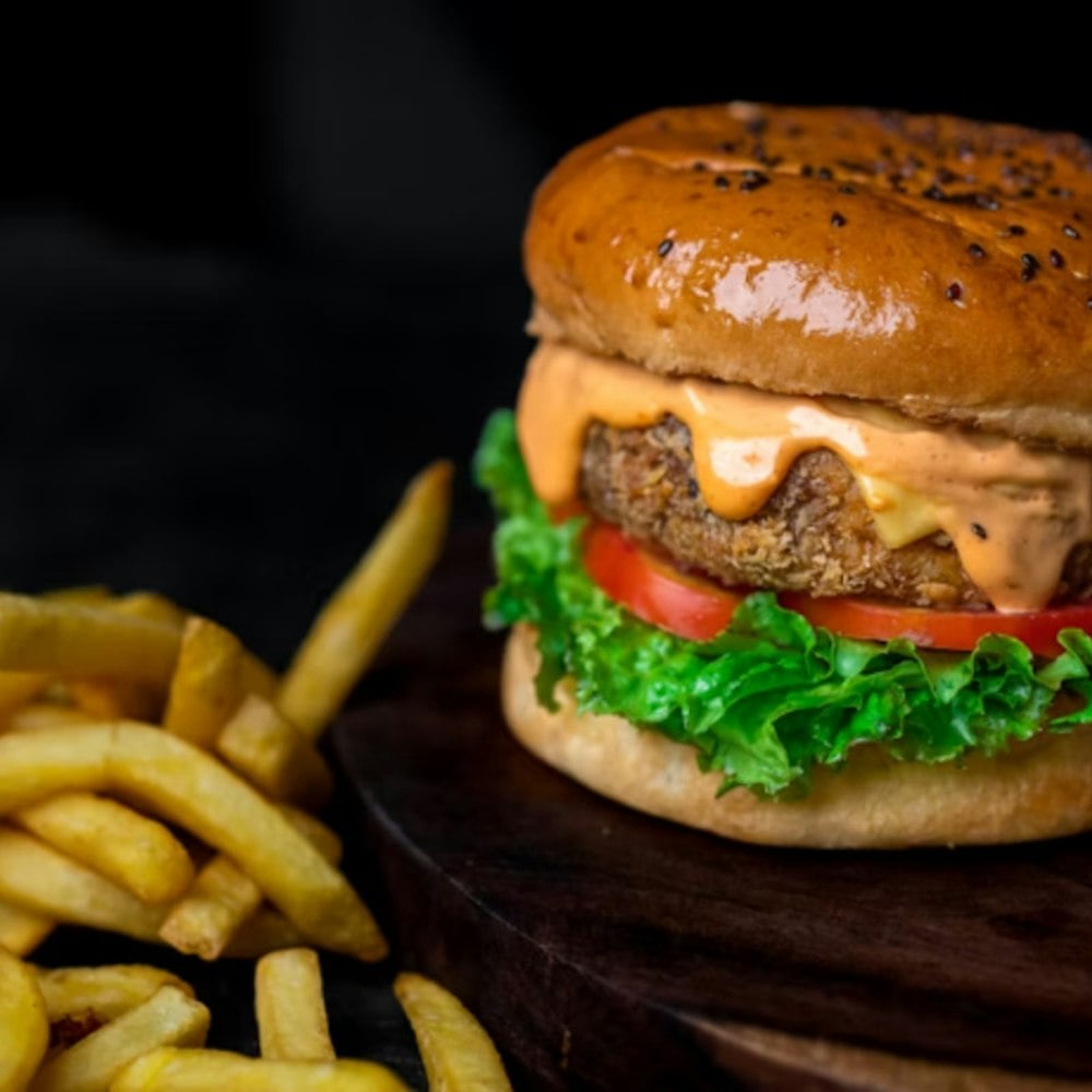 Heights Snags New Halal Burger Spot Slinging Loaded Fries Late Into the Night