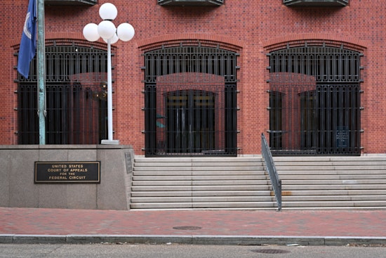 High Court Leaves 98-Year-Old “Great Dissenter” Benched In D.C. Showdown