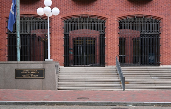 High Court Leaves 98-Year-Old “Great Dissenter” Benched In D.C. Showdown