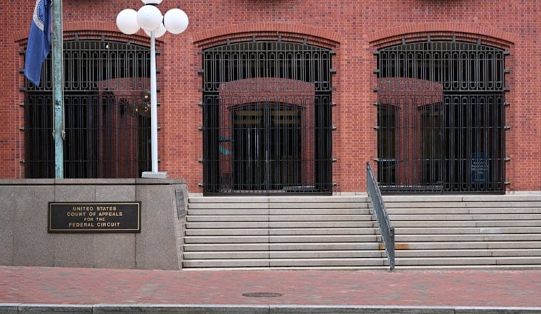 High Court Leaves 98-Year-Old “Great Dissenter” Benched In D.C. Showdown