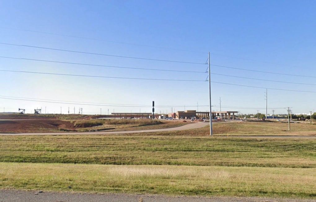 Hobby Lobby Grabs 30 Acres in Booming OKC 577 Corridor