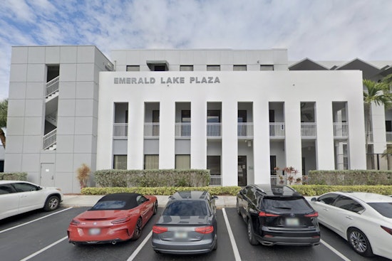 Hollywood Medical Plaza's Problem Elevator Keeps Trapping Patients, Delaying Care