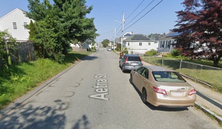 Homicide Cops Lock Down Aetna Street In Fall River