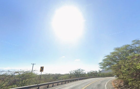 Honolulu Braces As Breezy Trades Collide With Swell-Soaked South Shore
