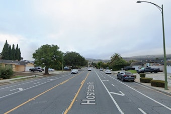 Hostetter House Inferno Jolts North Valley as Neighbors Flee and Traffic Stalls