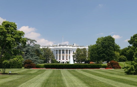 House Rebels Move To Pull Plug On Iran Fight