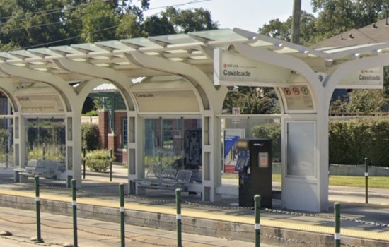 Houston Rider Stabbed at Cavalcade Stop as Suspect Nabbed on Platform