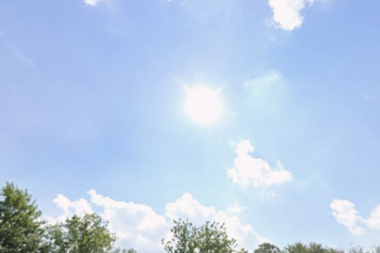 Houston Turns Into Sauna With Smoky Skies And Rip-Risk Surf