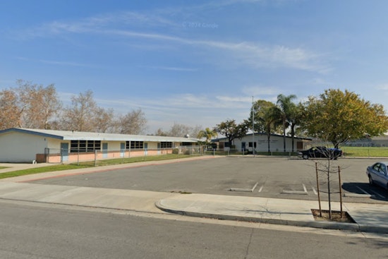 Huntington Beach School Chiefs Eye Housing Deal On Empty Campuses