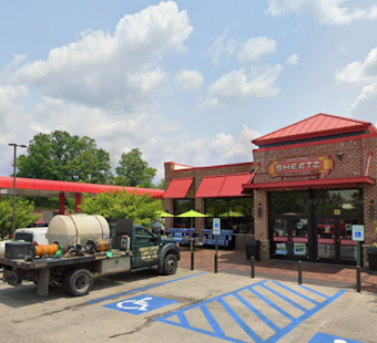 ICE Agents Swarm Freedom Road Sheetz, Nab Wanted Man In Cranberry
