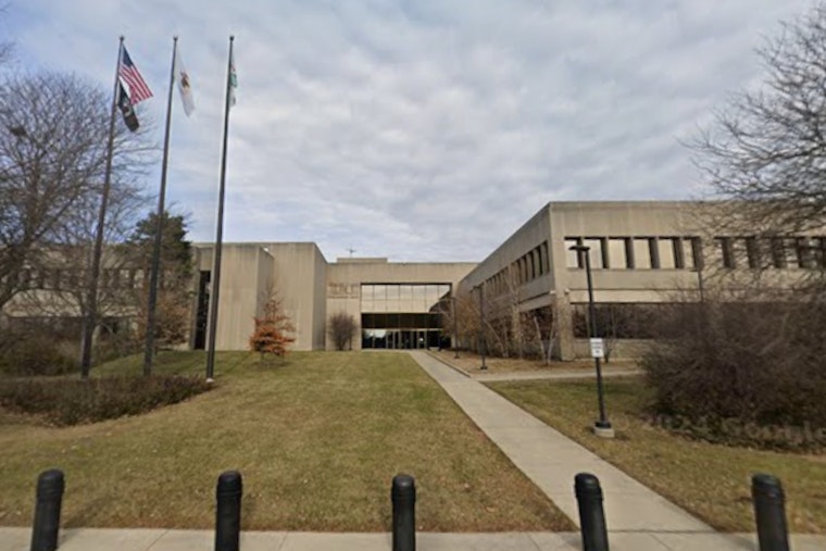 ICE Drag-Out at Bridgeview Courthouse Sparks Legal Firestorm