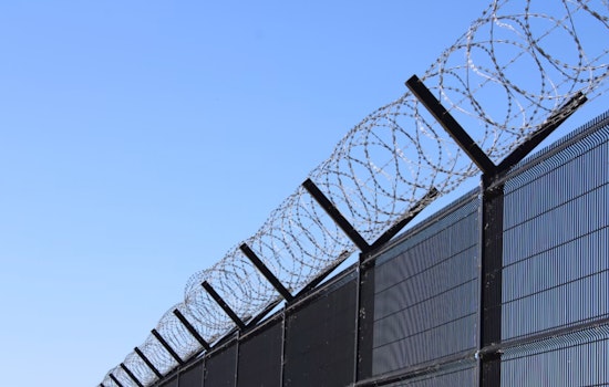 ICE Pulls Plug on 30-Day Death Reports, Advocates Cry Cover-Up