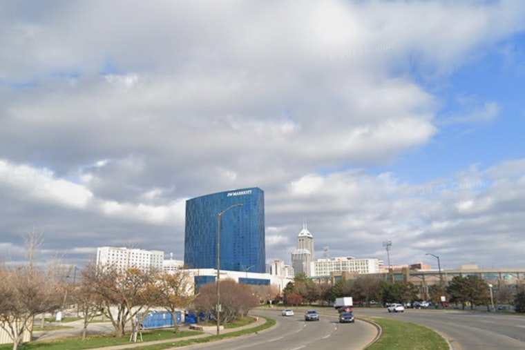 Indy Starts Sunny, Ends Soaked As Weekend Storms Muscle In