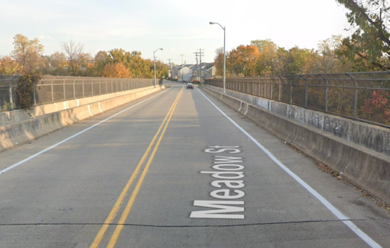 Inspectors Flag Trouble, Meadow Street Bridge Squeezes Lanes