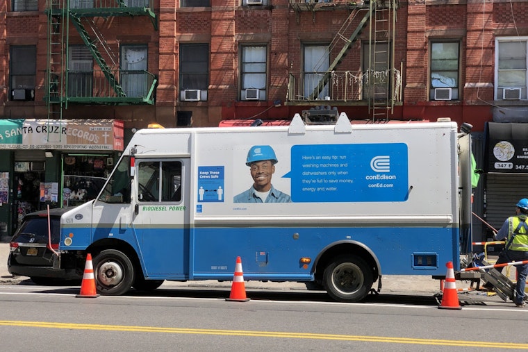 Jackson Heights Left Sweating As Con Ed Kills The Power In Scorching Queens Heat