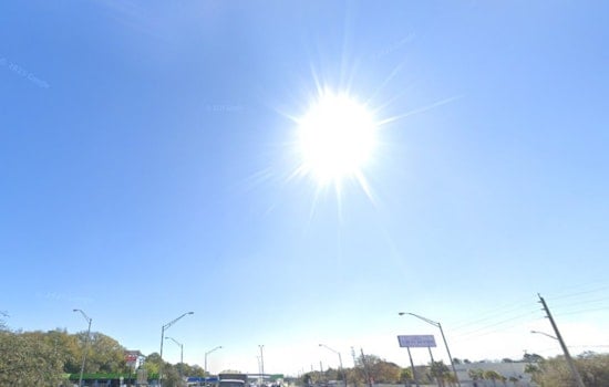 Jacksonville Bakes As Heat Index Nears 106 While Storm Threat Looms