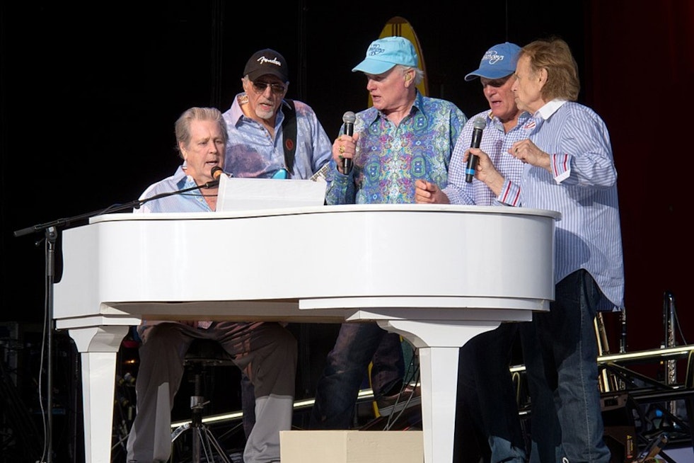 John Stamos Crashes Beach Boys' Big Symphony Splash At Rady Shell