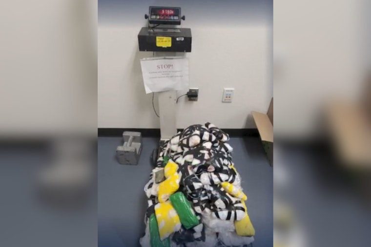 K-9 Nabs Alleged Meth Mule Hauling $500K Load Over El Paso Bridge