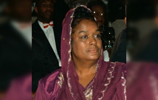 Khadijah Farrakhan, Chicago Matriarch Of Nation Of Islam, Dies At 90