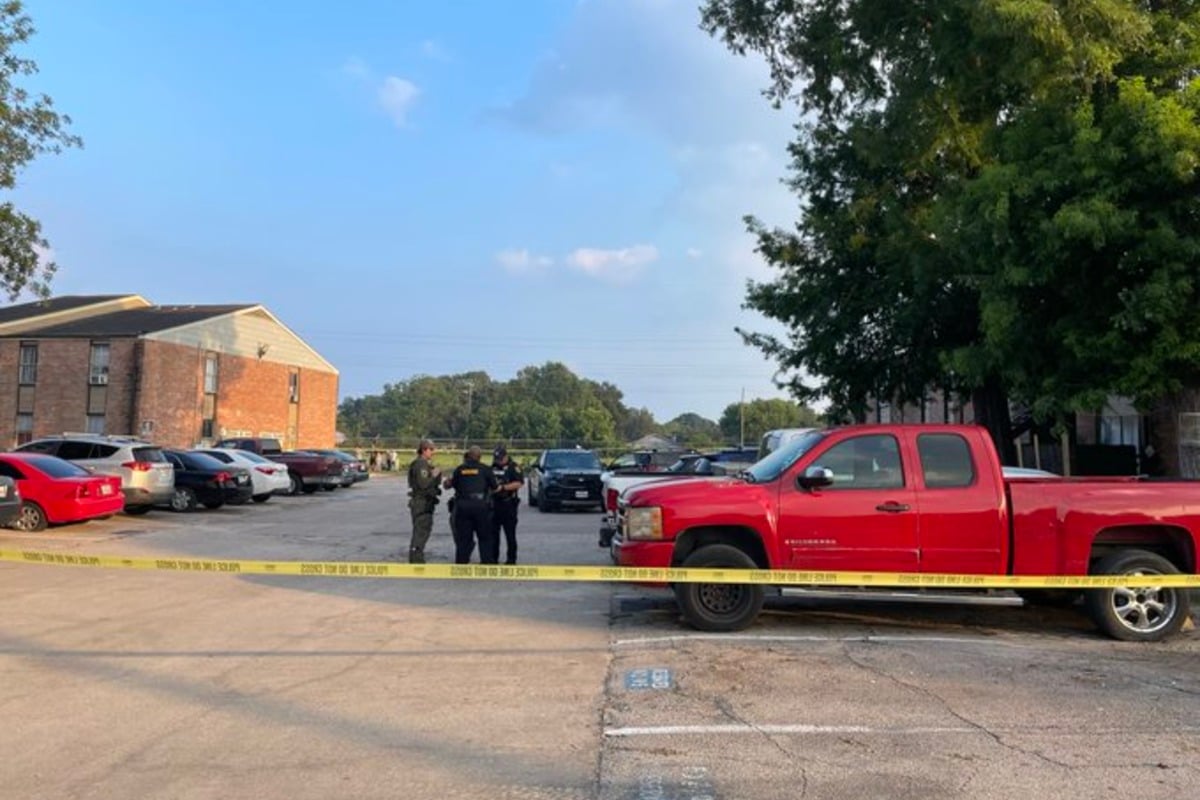 Kids Bolt For Safety As Gunfire Rocks Southwest Houston Apartment, 24-Year-Old Hit With Murder Charge