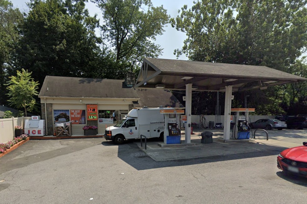 Knicks Fan Hits $3.4M Lotto Jackpot At Old Greenwich’s ‘Miracle’ Gas Station