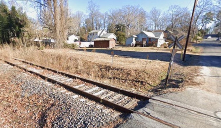 Knife Waving Rider Sparks Chaos On Charlotte Light Rail
