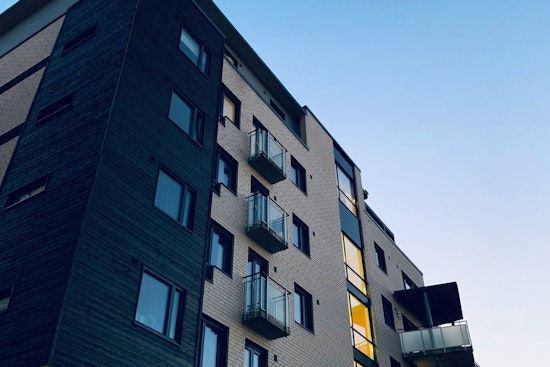 Knoxville Apartment Boom Pours $2.4 Billion Into County As Multi‑Family Permits Soar