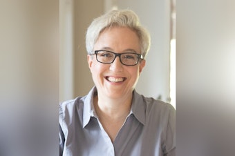 Kotek Inks Gresham Bill to Flood Oregon Kids' Mailboxes With Free Books