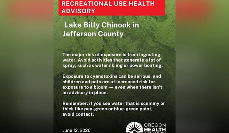 Lake Billy Chinook Turns Toxic as Oregon Sounds Summer Health Alarm