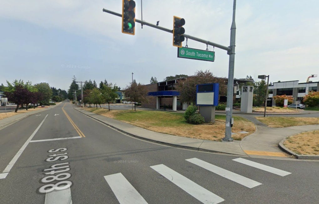 Lakewood Bar Brawl Ends With I-5 Police Chase and Hospital Stop
