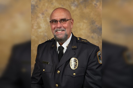 Largo’s Top Cop Sets His Retirement Clock for 2027