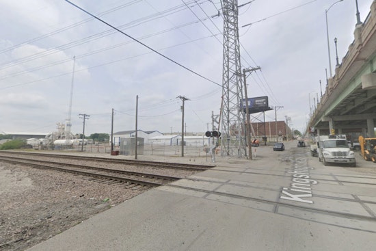 Late-Night Train Strike Kills One Near South St. Louis' Kingshighway