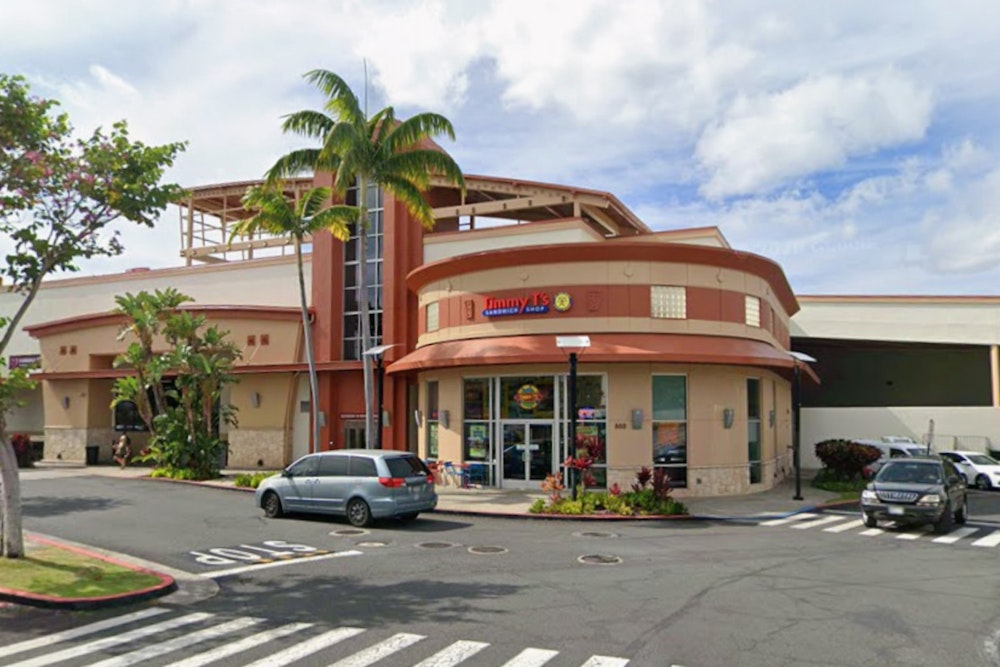 Late-Night Wagyu Invasion, Mikiya Plants Flag In Kapahulu Near Waikiki