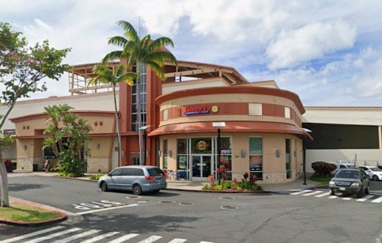 Late-Night Wagyu Invasion, Mikiya Plants Flag In Kapahulu Near Waikiki