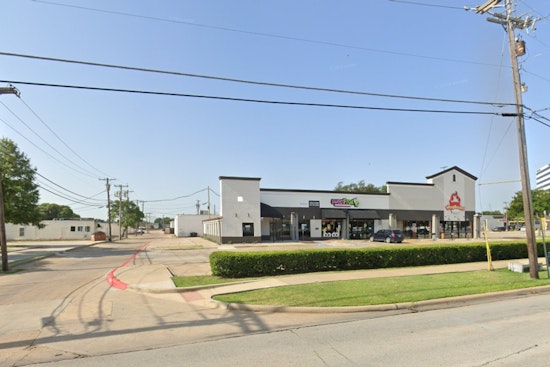 Lights Go Out on Selda Doner at Richardson Strip Mall