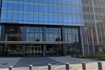 Lilly Slams Door on 340B Drug Deals as Hospitals Cry Foul