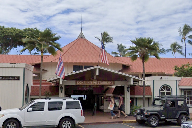 Local Group Rescues 100-Year-Old Kona Inn, Keeps the Mud Pie