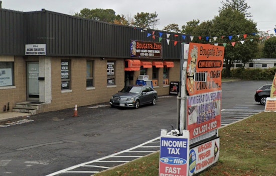 Long Island Dad, Smoke Shop Owner Take Down Alleged Carjacker With Kids Trapped Inside