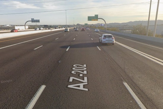 Loop 202 Commute Turns Chaotic As Mesa Police Chase Slams To A Halt In Phoenix