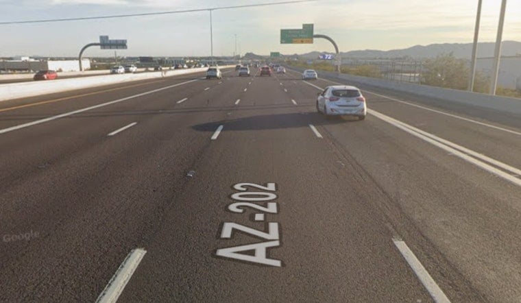 Loop 202 Commute Turns Chaotic As Mesa Police Chase Slams To A Halt In Phoenix
