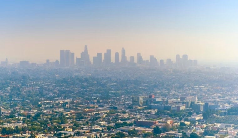 Los Angeles Endures Its Smoggiest Spring in Years