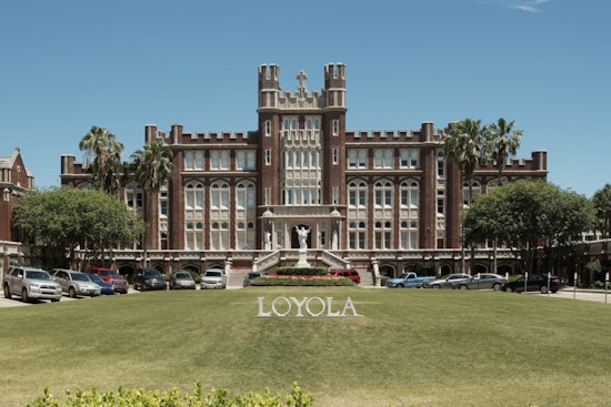Loyola Wolf Pack Bolts NAIA For NCAA Division II And Gulf South