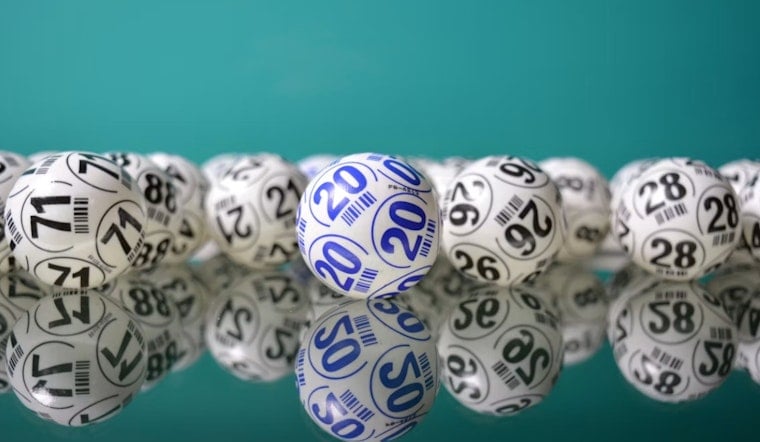 Lucky Buckeye Snags $50K As Powerball Swells To $225 Million