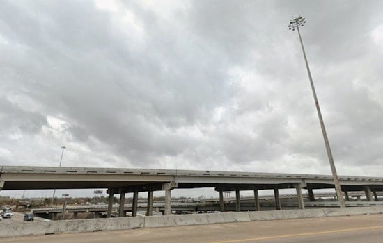Lunchtime Storm Blitz Threatens To Swamp Houston Streets