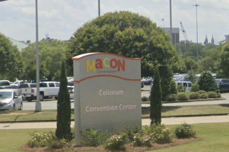 Macon Spins Big Arena Bet With Vinyl Roof and $1 Billion Plan