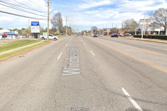 Man Dies After Crash On Winchester Road In Hickory Hill