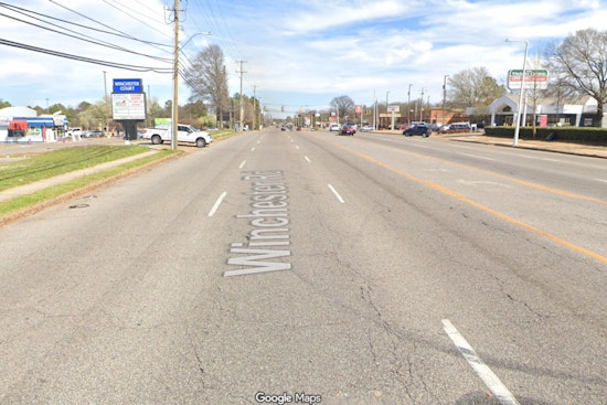Man Dies After Crash On Winchester Road In Hickory Hill