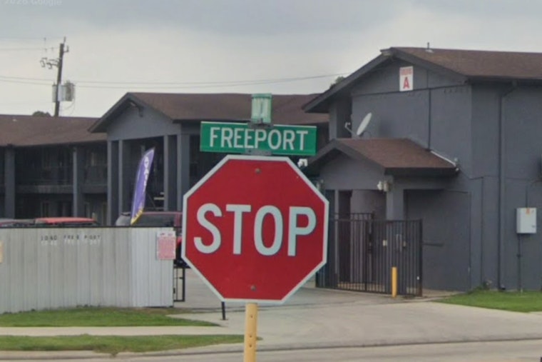 Man Found Dying In Car On Troubled Freeport Street In Houston
